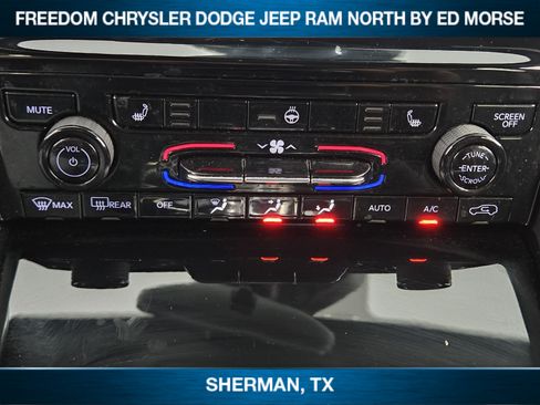 Used 2022 Jeep Grand Cherokee L Laredo AWD/4WD image 14
