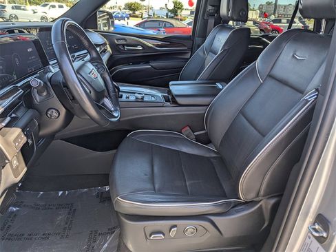 Used 2024 Cadillac Escalade Premium Luxury w/ LPO, Floor Liner Package image 13