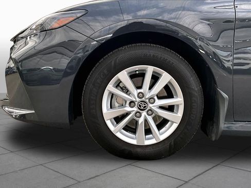 Used 2026 Toyota Camry LE w/ Convenience Package FWD image 11