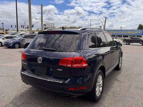 Used 2014 Volkswagen Touareg Sport AWD/4WD image 5