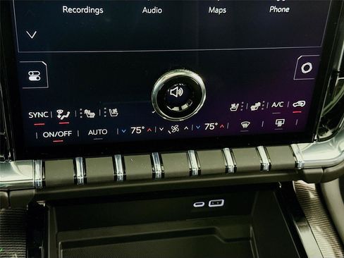 New 2026 GMC Yukon XL Elevation w/ Elevation Premium Package AWD/4WD image 10