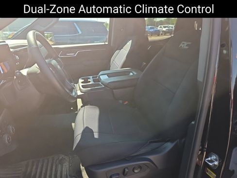 Certified 2024 Chevrolet Silverado 1500 LT AWD/4WD image 16
