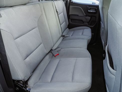 Used 2019 Chevrolet Silverado 1500 Custom w/ Custom Convenience Package image 22