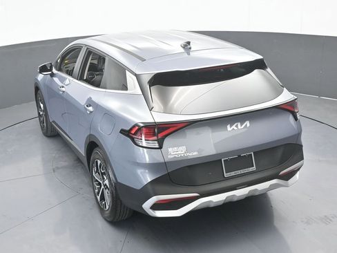 Used 2025 Kia Sportage EX image 52