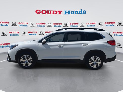 Used 2023 Subaru Ascent Premium w/ Convenience Package AWD/4WD image 5