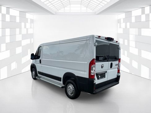 Used 2025 RAM ProMaster 2500 w/ U-Haul Equipment Group FWD image 5