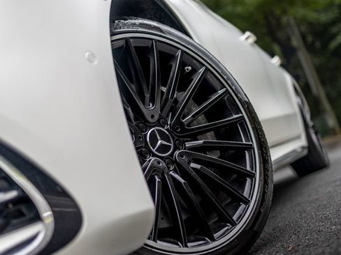 Used 2022 Mercedes-Benz S 500 4MATIC w/ AMG Line Package image 38