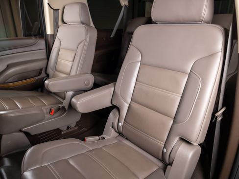 Used 2019 GMC Yukon XL Denali w/ Denali Ultimate Package RWD image 24