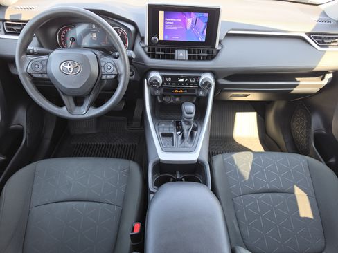 Certified 2023 Toyota RAV4 XLE w/ Convenience Package FWD image 8