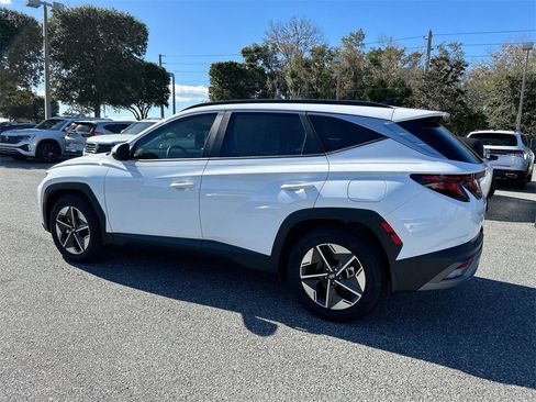 New 2025 Hyundai Tucson SEL image 9