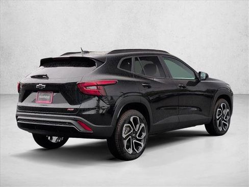 New 2026 Chevrolet Trax RS w/ Driver Confidence Package FWD image 2