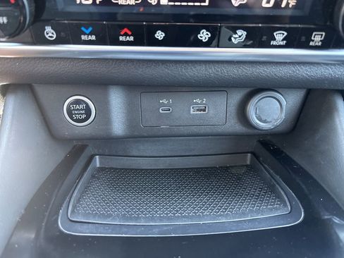 Used 2022 Nissan Rogue SL w/ SL Premium Package image 69