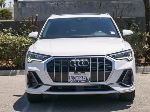 Used 2024 Audi Q3 2.0T Premium AWD/4WD image 2