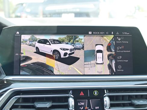 Used 2019 BMW X5 xDrive40i w/ M Sport Package AWD/4WD image 24