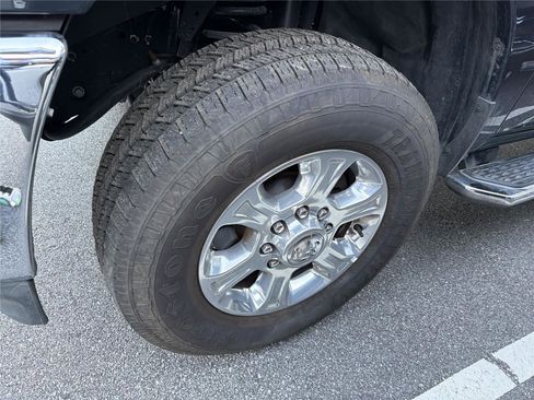 Used 2026 RAM 2500 Big Horn AWD/4WD image 7