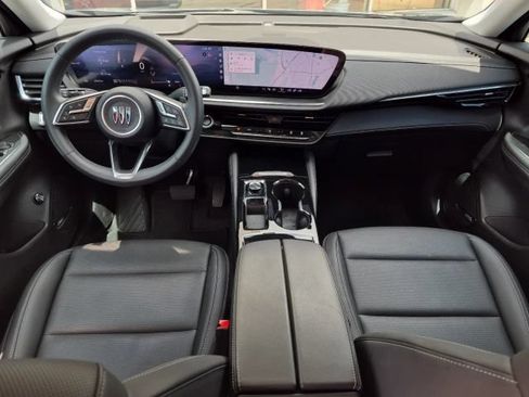 Used 2025 Buick Envision Preferred AWD/4WD image 20