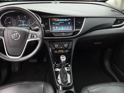 Used 2018 Buick Encore Essence FWD image 12