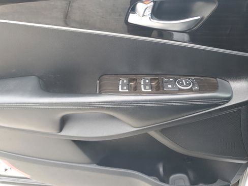 Certified 2019 Kia Sorento S image 14