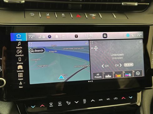 New 2026 Jeep Grand Cherokee Altitude image 31