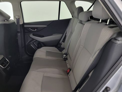 Used 2022 Subaru Outback Premium AWD/4WD image 13