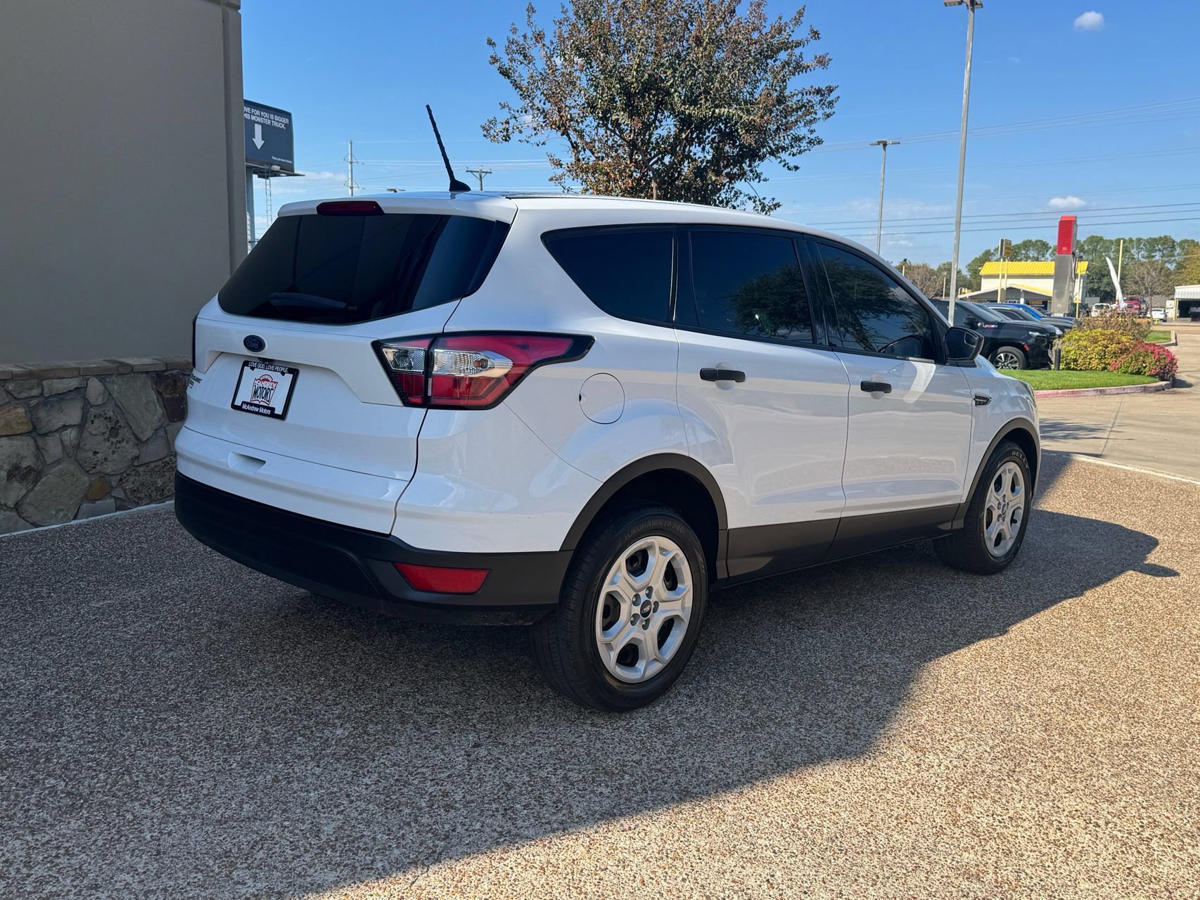 Used 2018 Ford Escape S FWD image 8