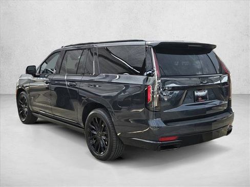 Used 2022 Cadillac Escalade ESV Premium Luxury Platinum RWD image 7