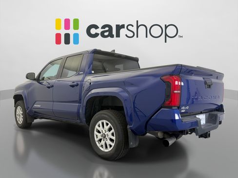 Used 2024 Toyota Tacoma SR5 AWD/4WD image 3