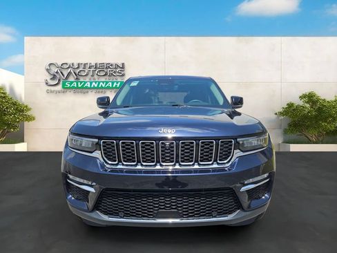Used 2024 Jeep Grand Cherokee Limited w/ Luxury Tech Group II AWD/4WD image 8