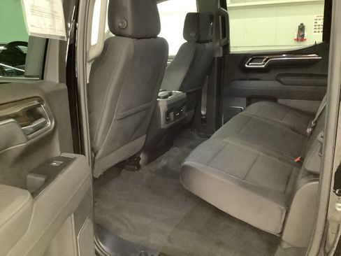 Used 2025 Chevrolet Silverado 1500 RST w/ Convenience Package II AWD/4WD image 18