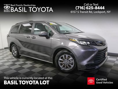 Used 2023 Toyota Sienna LE
