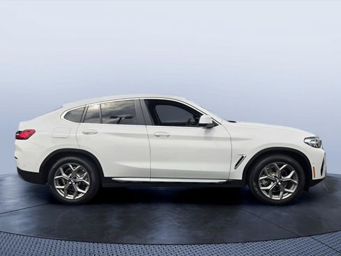 Used 2025 BMW X4 xDrive30i AWD/4WD image 7