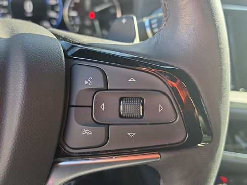 Used 2022 Buick Enclave Premium w/ LPO, Touring Package FWD image 14
