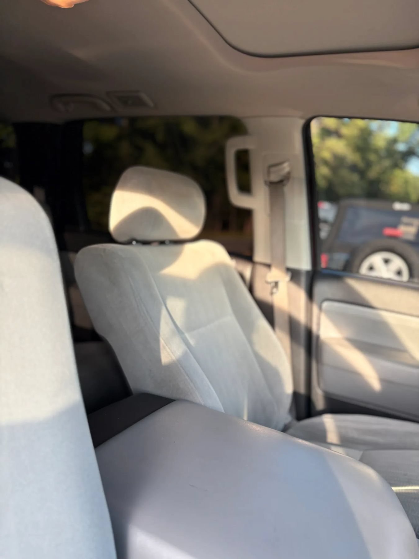 Used 2016 Toyota Sequoia SR5 AWD/4WD image 23