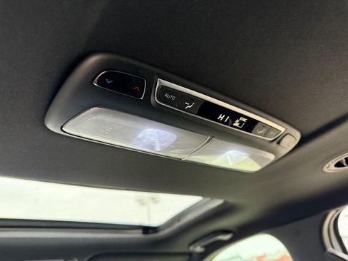 Used 2023 Kia Telluride SX X-Line image 11