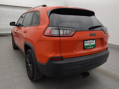 Used 2021 Jeep Cherokee Latitude FWD image 5