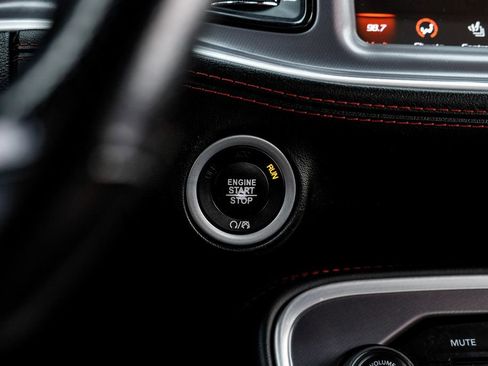 Used 2021 Dodge Challenger R/T Scat Pack w/ Plus Package image 16