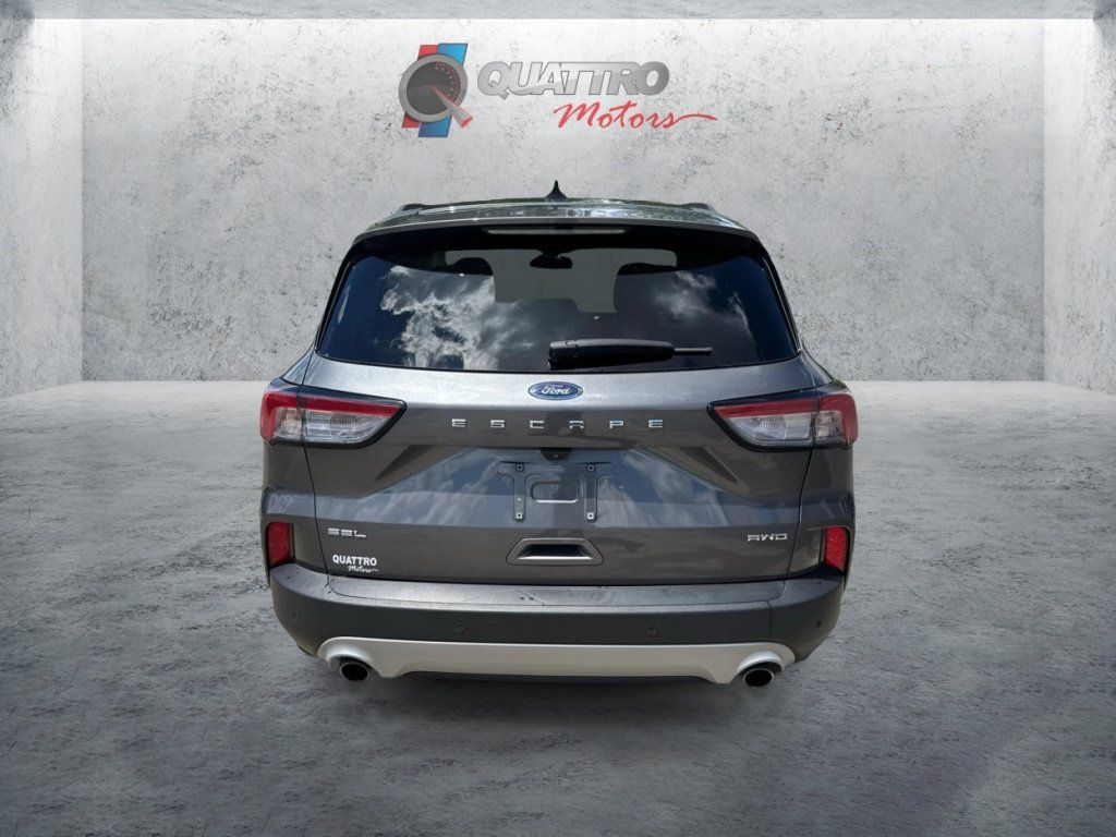 Used 2021 Ford Escape SEL w/ Technology Package AWD/4WD image 4