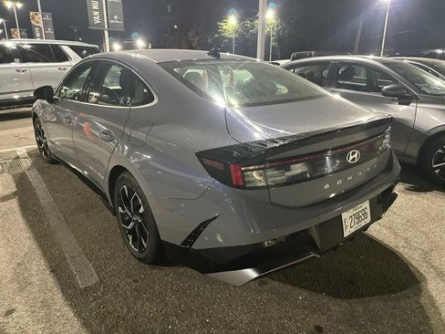 Used 2025 Hyundai Sonata SEL FWD image 3