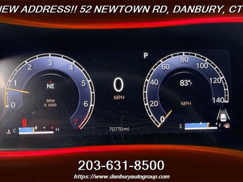 Used 2023 Jeep Grand Cherokee L Limited AWD/4WD image 19
