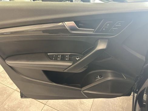 Used 2019 Audi SQ5 Premium Plus w/ Premium Plus Package AWD/4WD image 20