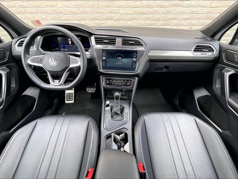 Certified 2023 Volkswagen Tiguan SE R-Line FWD image 13