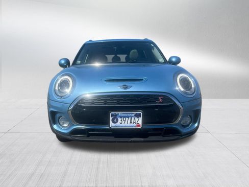 Used 2017 MINI Cooper Clubman S image 2