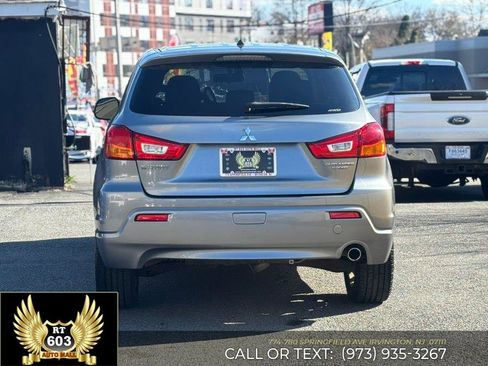 Used 2011 Mitsubishi Outlander Sport SE image 5