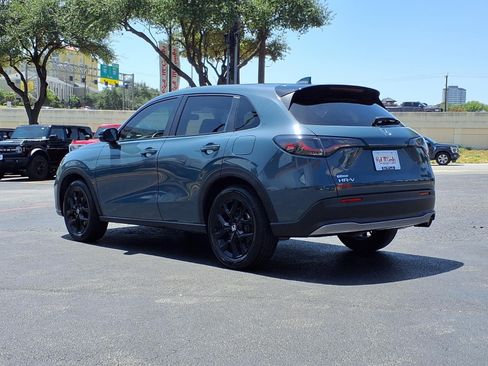 Used 2025 Honda HR-V Sport image 8