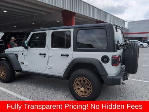 Used 2026 Jeep Wrangler Unlimited Sport AWD/4WD image 9