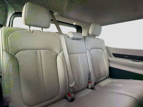 Used 2024 Jeep Wagoneer Series II w/ Flexible Seating Group image 29