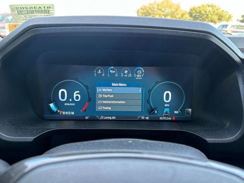 Used 2022 Ford Expedition Max Limited image 15