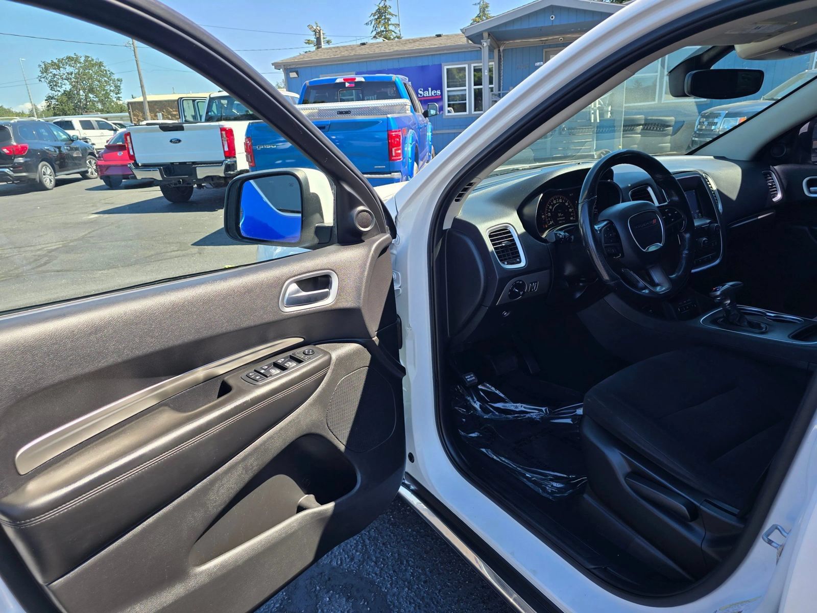 Used 2019 Dodge Durango SXT w/ Trailer Tow Group IV RWD image 16