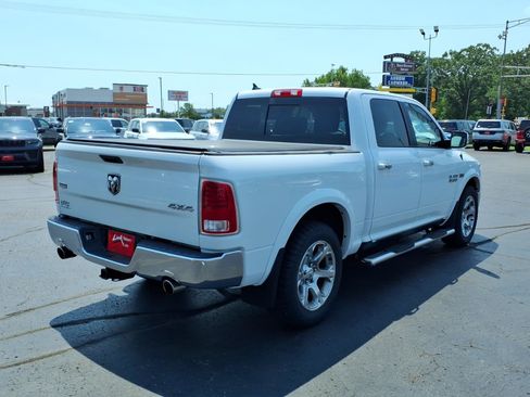 Used 2016 RAM 1500 Laramie w/ Convenience Group AWD/4WD image 4