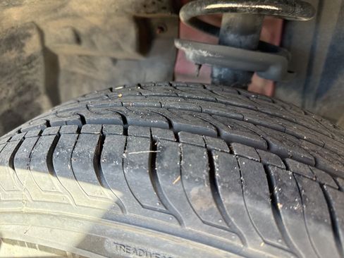 Used 2023 Jeep Compass Sport image 28